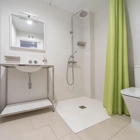 Housing Puente De San Lorenzo