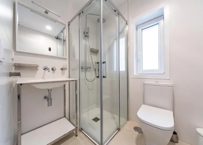 Housing Puente De San Lorenzo 招待所 *