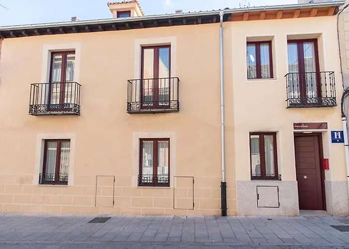 Guest house Housing Puente De San Lorenzo Segovia