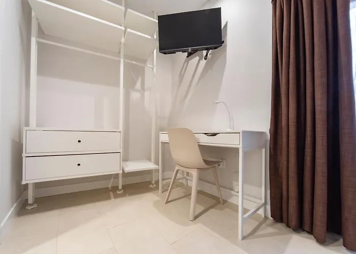 Housing Puente De San Lorenzo 塞哥维亚